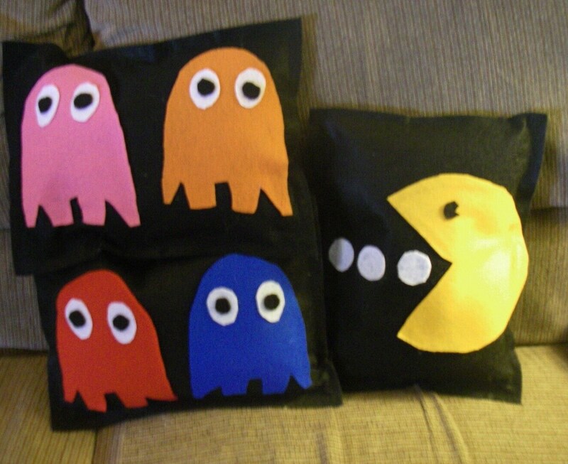 Pac top man pillow